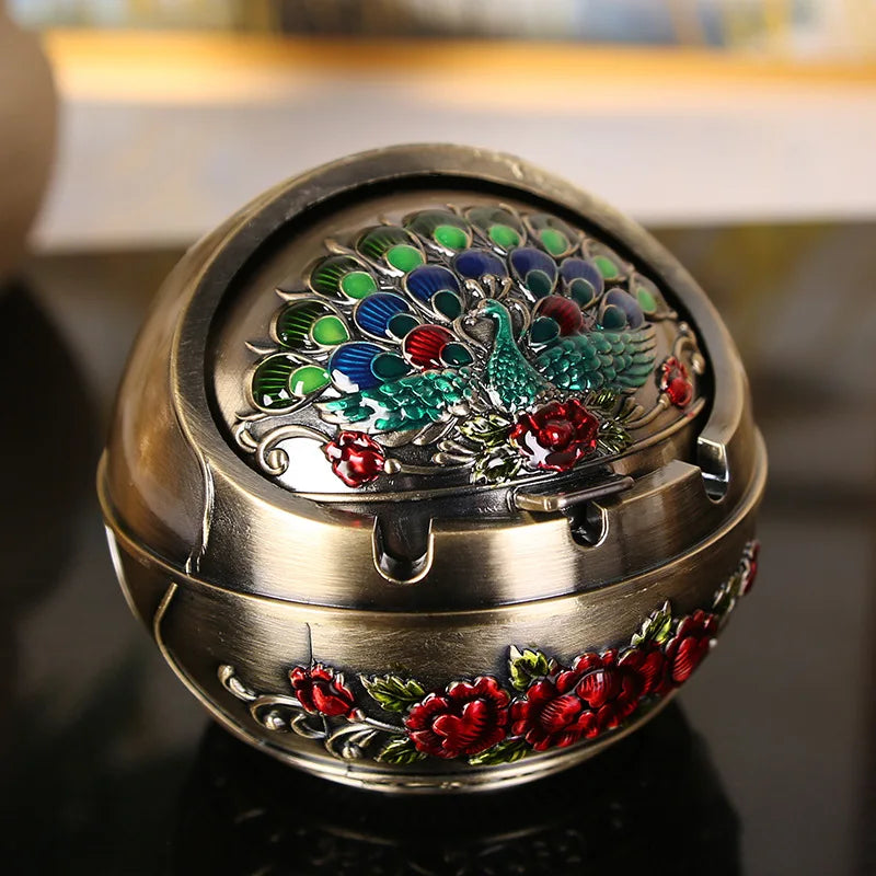 Retro Home Ashtray Creative Personality with Cover Metal Multi-function Office Living Room Anti-flying Ash Decoration Gift